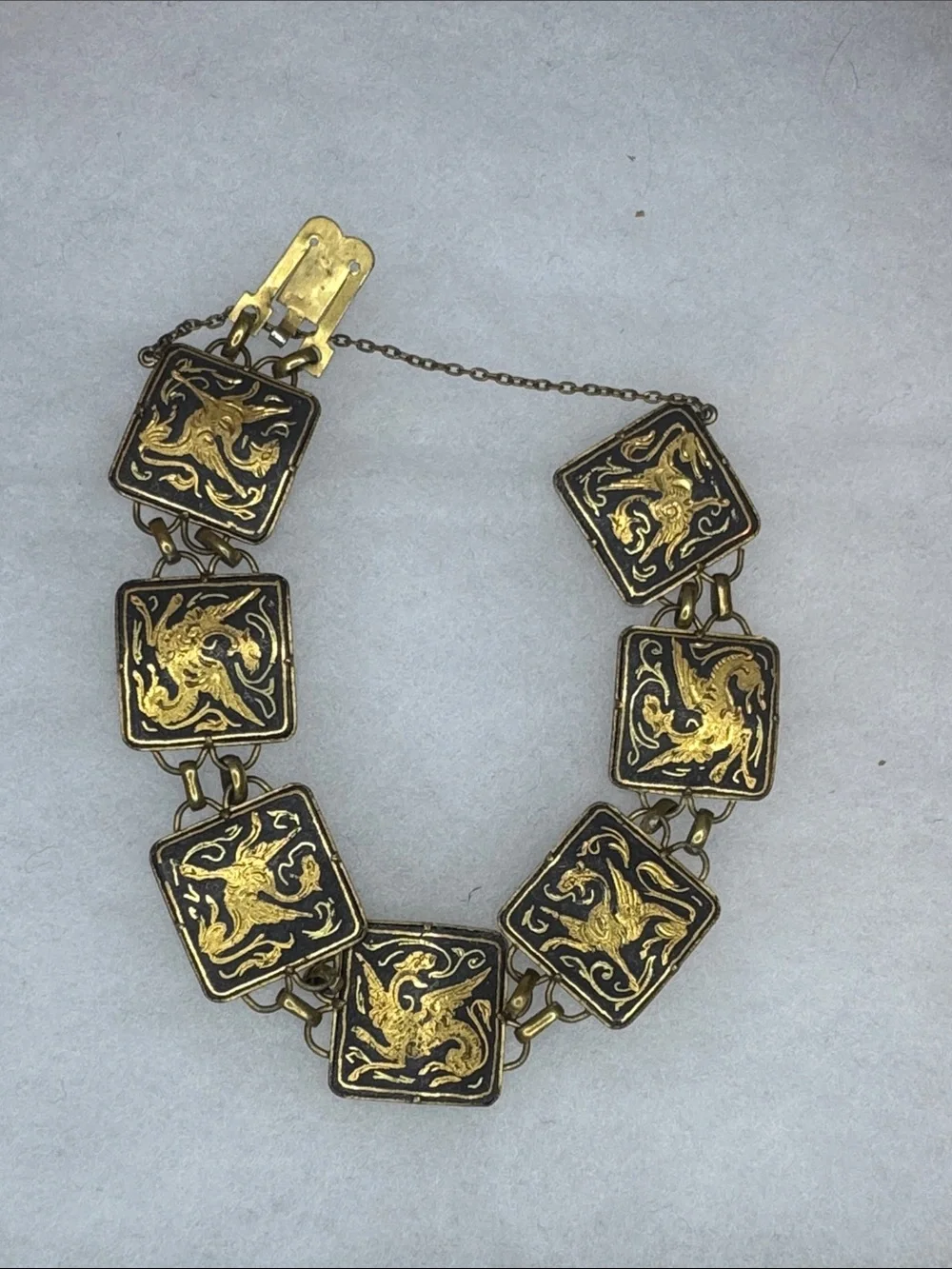 N/A gold statement